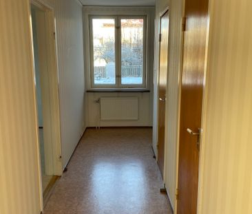 Bergsvägen, Fellingsbro - Photo 3
