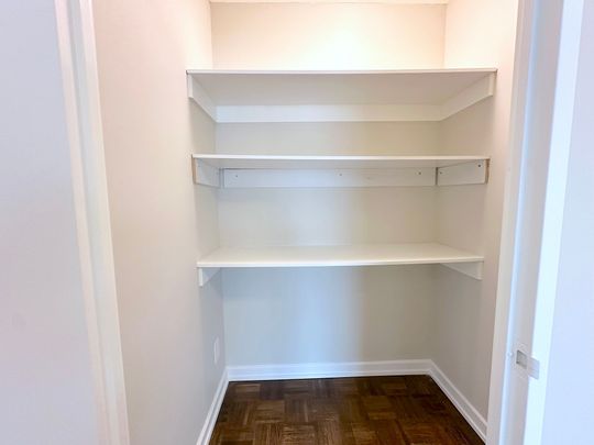 For Lease - 17 Brookbanks Drive Unit# 703, Toronto, Ontario - Photo 1