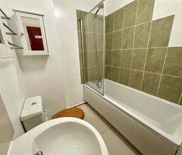 Vicarage Road, Bournemouth, Dorset, BH9 - Photo 4