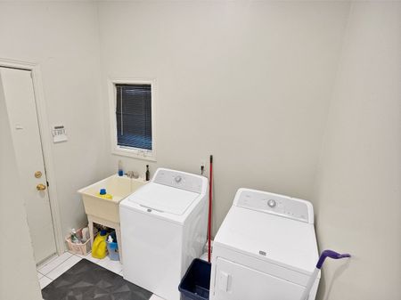 For Lease - 42 Cedarhurst Drive Unit# Main, Richmond Hill, Ontario - Photo 4
