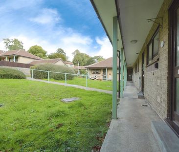 High Street, Old Whittington - Photo 2