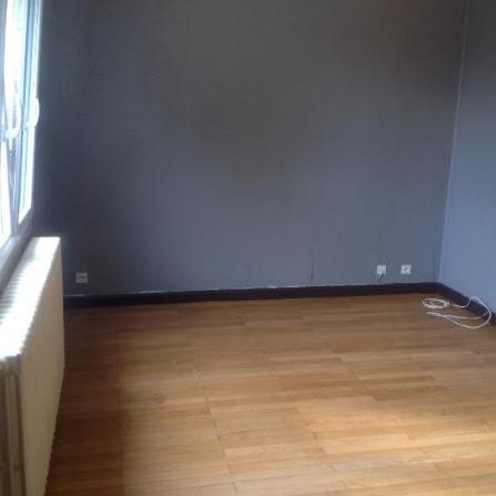 Location Maison 3 pièces 63m² DECINES CHARPIEU 69150 - Photo 1