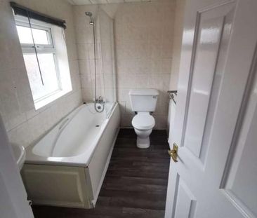 Gordon Road, South Shields, Tyne And Wear, NE34 - Photo 3