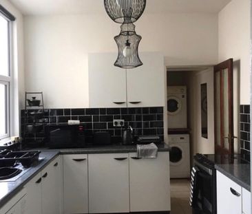 4 Bed Terraced House, Broomfield Road, CV5 - Photo 6