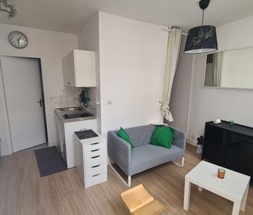 Location Appartement 1 pièce 25m² ORLEANS 45000 - Photo 2