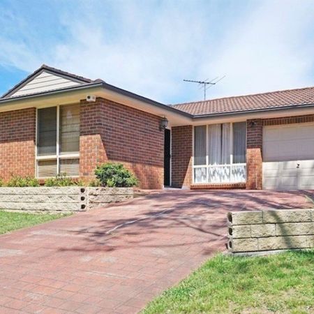 Cosy Family Home - Photo 4