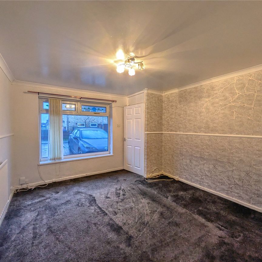 3 bed terraced house to rent in Laindon Avenue, Middlesbrough, TS4 - Photo 1