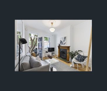Classic terrace charm in a vibrant village setting - Photo 1