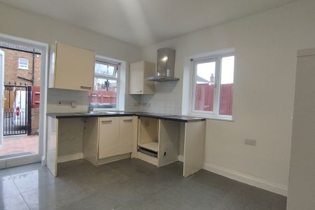 Olive Road - Photo 2