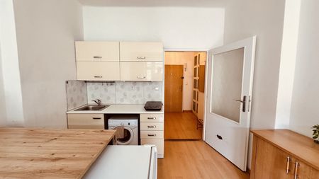 Pronájem bytu 1+kk 24 m² - Photo 3