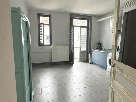 Appartement - 4 pièces - 103,24 m² - Saint-Étienne - Photo 3