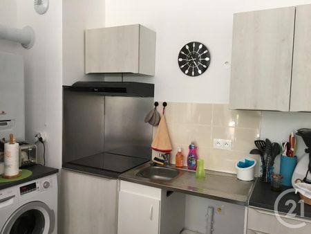 Location Appartement 2 pièces 43m² BRIE COMTE ROBERT 77170 - Photo 2