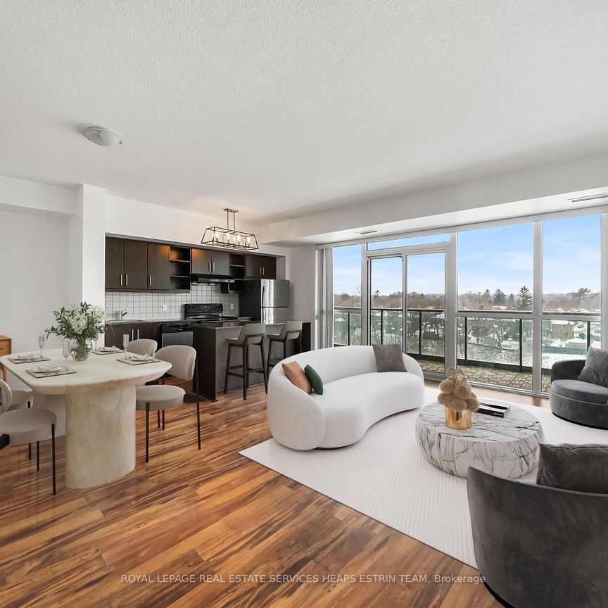 504 35 Brian Peck Crescent - Photo 1