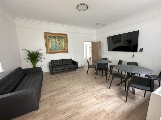 1 bedroom property to rent - Photo 1