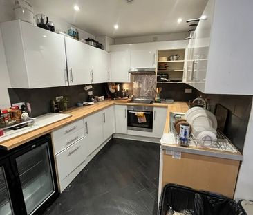 Room in a Shared House, Hockley, NG1 - Photo 5