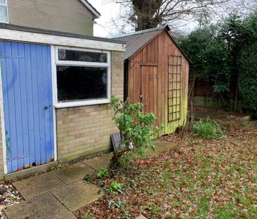 3 bedroom house to rent St. Laurence Avenue, Brundall, Norwich, NR13 - Photo 5