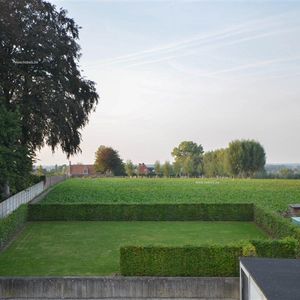 Te huur, instapklaar 2-slaapkamer duplexappartement in het landelijke Huise! - Photo 2