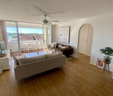 FULLY FURNISHED UNIT OVERLOOKING THE TWEED RIVER - Photo 6