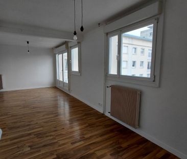 Location Appartement 4 pièces 73m² - Photo 3