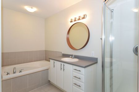 For Lease - 200 Pembina Private Unit# 28, Blossom Park - Airport and Area, Ontario - Photo 4