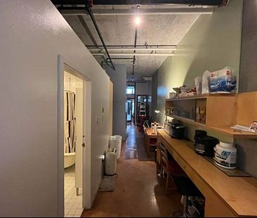 Roommate wanted for Oct 1, close to downtown - Photo 1