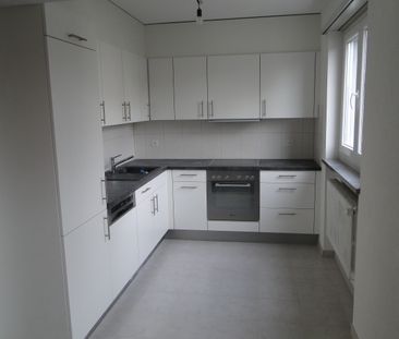 Per sofort oder nach Vereinbarung zu vermieten! Moderne 3.5 Zi-Wohn... - Photo 3