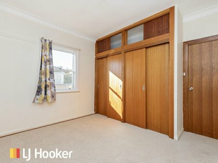 Comfort & Charm in a Convenient Location - Photo 3