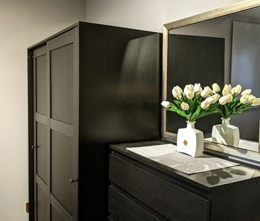 1 Bed Flat, Telegraph Place, E14 - Photo 3