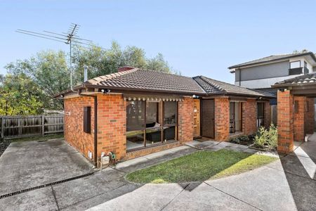 Surrey Hills - Photo 5