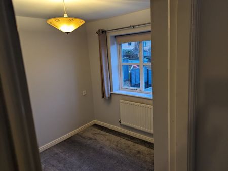 3 Bed Semi-Detached House, Middlewood Drive, S6 - Photo 5