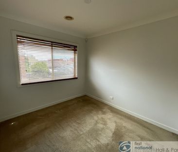 Convenience and Lifestyle - Photo 6