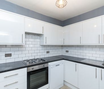 3 Bed Terraced House, Manor Road, E17 - Photo 6