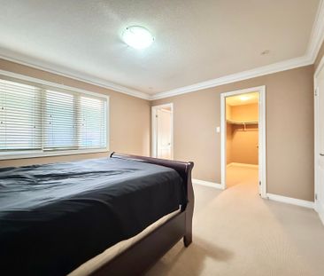 For Lease - 158 Gail Parks Crescent, Newmarket, Ontario - Photo 4