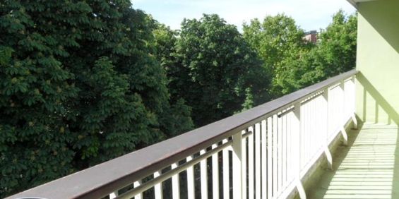 Location Appartement 3 pièces 65m² LILLE 59000 - Photo 3