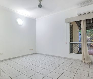 PRIVATE VILLA WITH SPA! - Photo 3