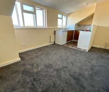 Flat 5, 54 Castle Road, Scarborough - Photo 5