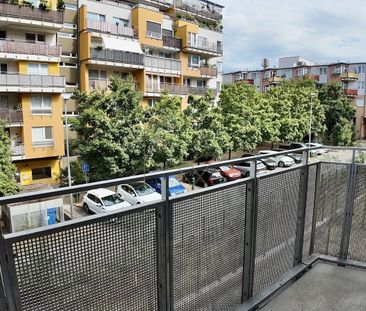 Pronájem bytu 1+kk 41 m² - Photo 1