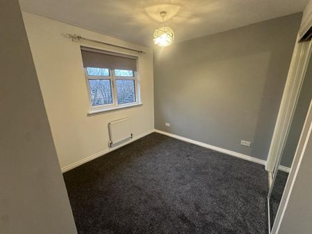 4 bedroom detached house to rent - Photo 5