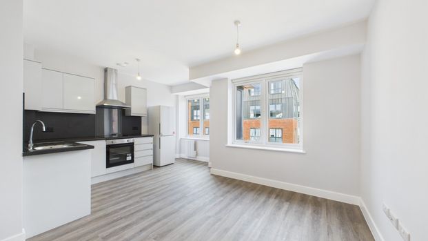 Zinc House, Camberley - 1 bedroomProperty for lettings - Seymours - Photo 1