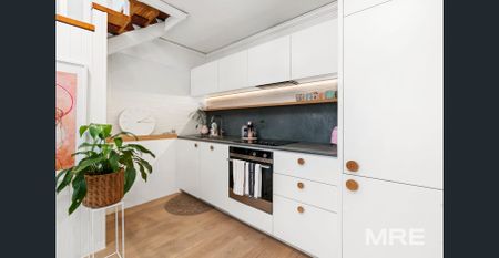 Bright and spacious home - Photo 4