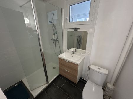 Location Appartement 2 pièces 41m² SAUMUR 49400 - Photo 5