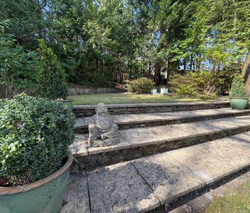 Highbury Crescent, Camberley, Surrey, GU15 - Photo 2