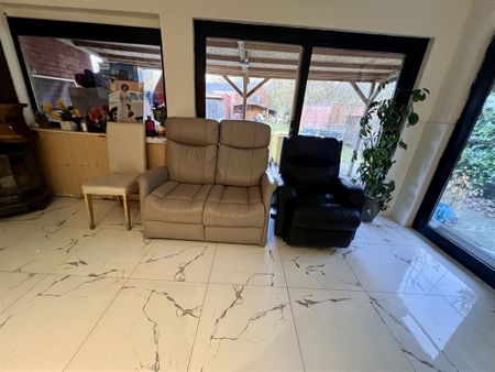 woning met 5 slpk en tuin te huur - Photo 2