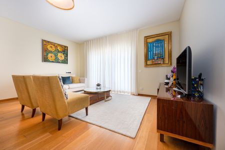 Apartamento T3 Mobilado de Luxo no Estoril | Excelência e Conforto Total - Foto 3