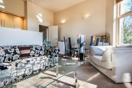 4 bedroom apartment to rent - Photo 2