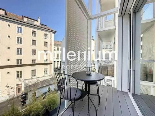 Spacieux appartement en face du Rhône - Photo 1