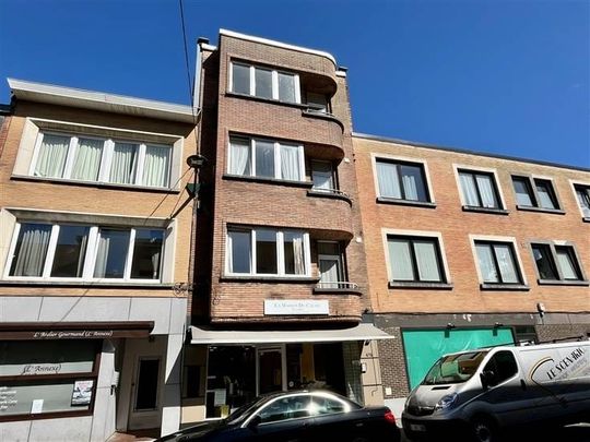 Appartement te huur - Photo 1