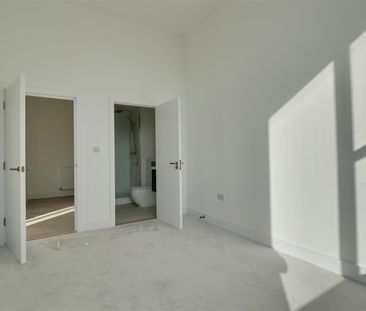 Palmerston Road, Southsea - Photo 3