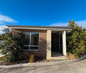 2/31 Meadowvale Drive, Grovedale - Photo 2