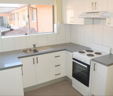 Convenience in the Heart of Ashfield - Photo 3